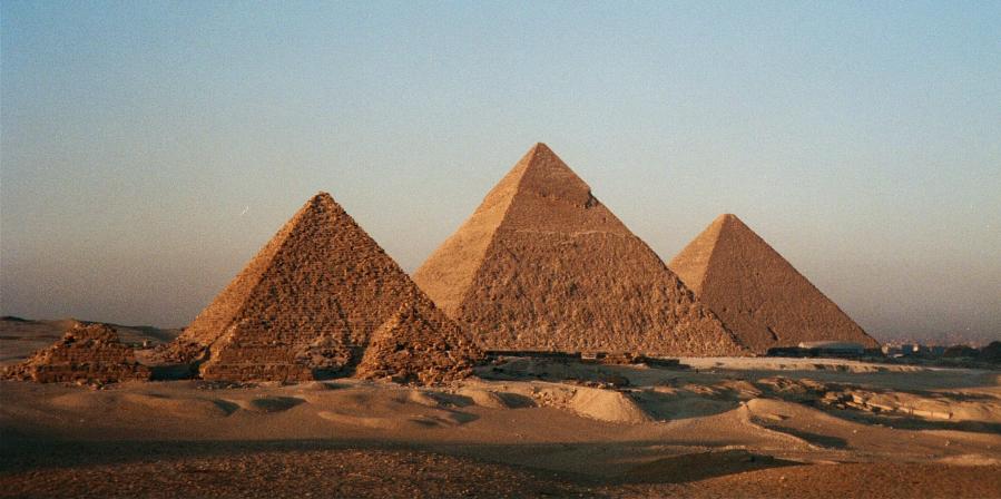 Piramida lui Heops