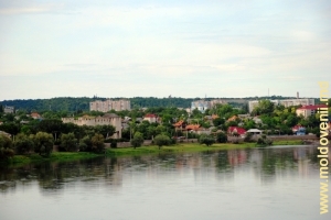 Город Сорока, вид с реки, 2009