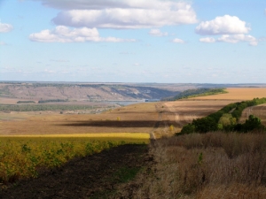 Вид на ГЭС2 на подъезде к Наславче