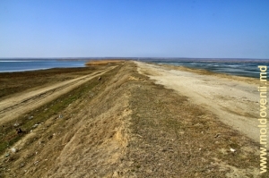 Озера Ротунда и Драчеле у села Пашкань, Кагул