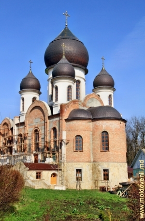 Mănăstirea Maria şi Marta de lîngă satul Hagimus, Căuşeni, Aprilie 2011