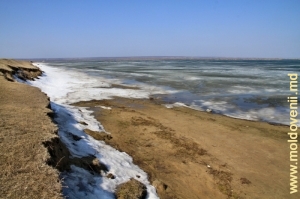 Озеро Манта у села Крихана Веке, Кагул