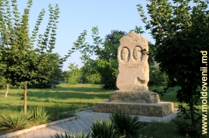 Памятник братьям Теодорович в Леова