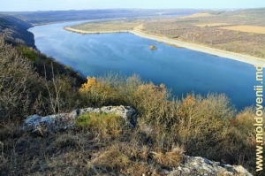 Водохранилище Днестровское (Украина) возле села Наславча, Окница 