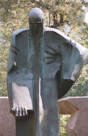 Н. Эпельбаум. Памятник жертвам Кишинёвского гетто, 1993. 
