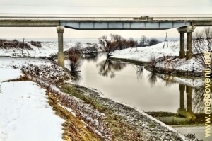 Мост через Рэут у села Устья, Дубэсарь