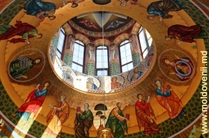 Cupola Bisericii Sf. Dumitru, Mănăstirea Curchi, Orhei
