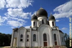 Mănăstirea Marta şi Maria de lîngă satul Hagimus, Căuşeni