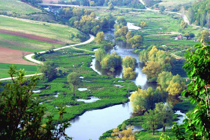 Молдова Ноуэ. Вид из уезда Караш-Северин