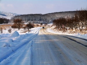 Drum de lîngă staţia Bahmut iarna