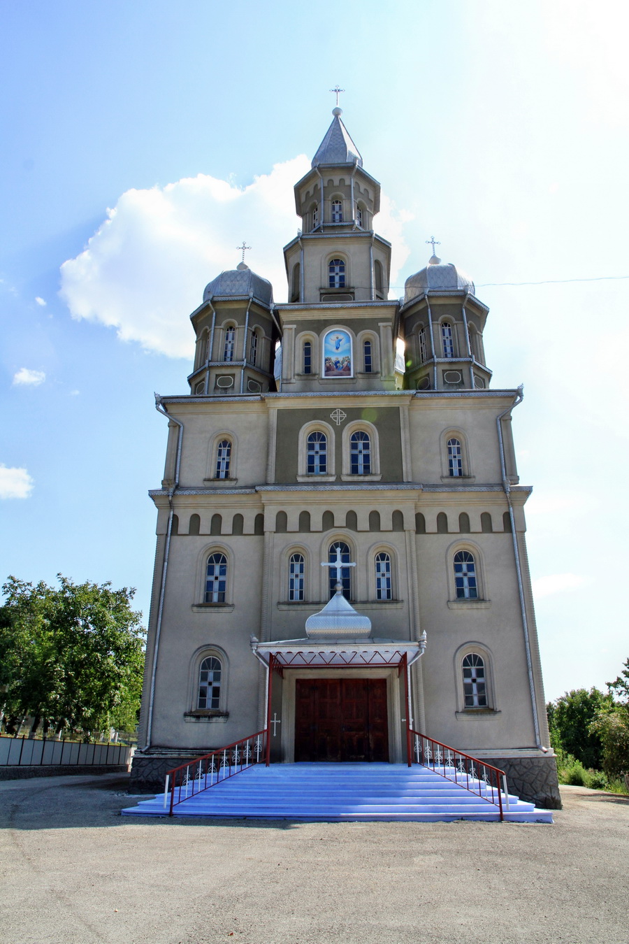 Молдова Biserica