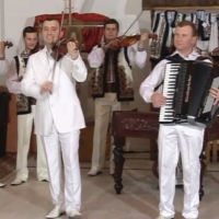 Orchestra Fraţilor Advahov - Hora moldovenească