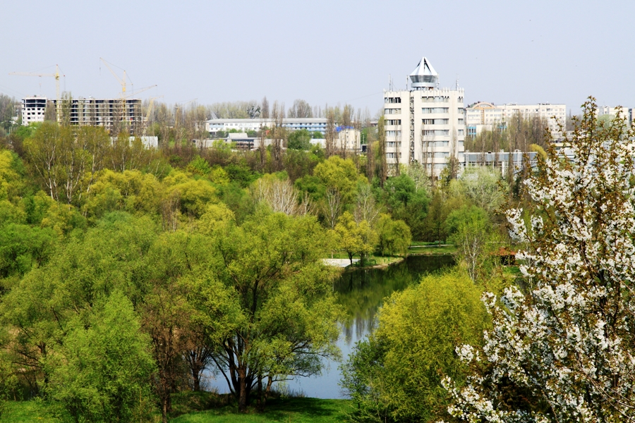 Ботанический сад кишинев фото